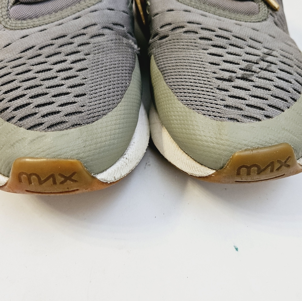 Nike Air Max 270 Dark Stucco Metallic Gold Size 9 - Picture 10 of 11